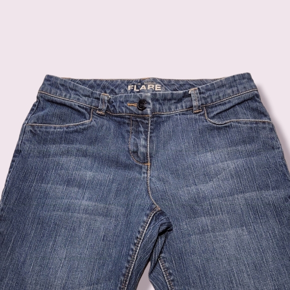 New York & Company Low Rise Skinny Flare Leg Jeans, Size 6 Petite - Picture 3 of 8